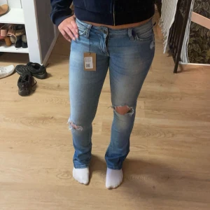  lågmidjade bootcut jeans  - Använda fåtal gånger