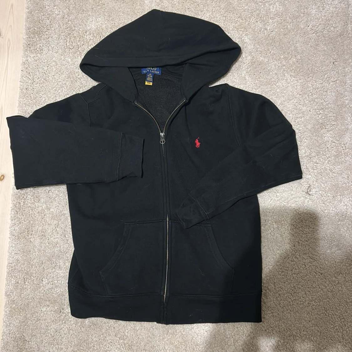 Svart hoodie från Ralph Lauren