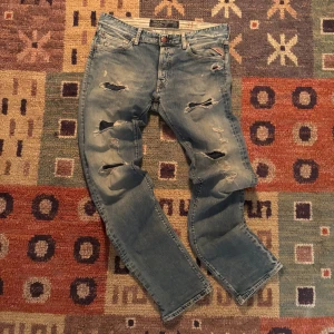 Replay jeans ”Lenrick” - Bra skick- strlk 31- skriv vid frågor! 