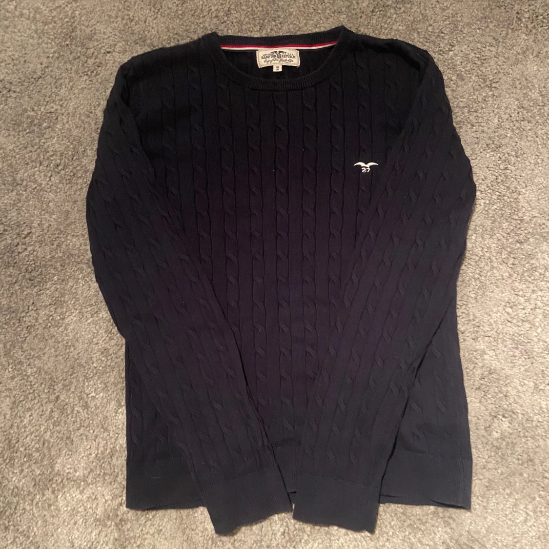 Mörkblå stickad tröja Hampton Republic - 3