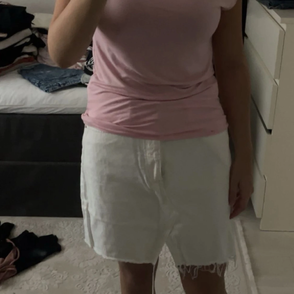 Vit jeanskjol från gina tricot - 1