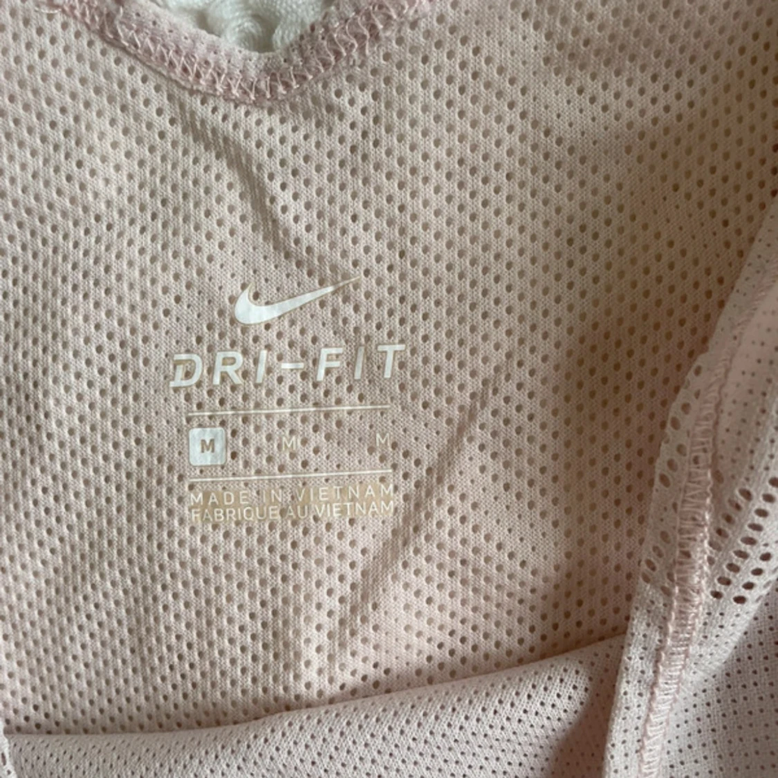 Ljusrosa Nike Air Dri-Fit topp - 3