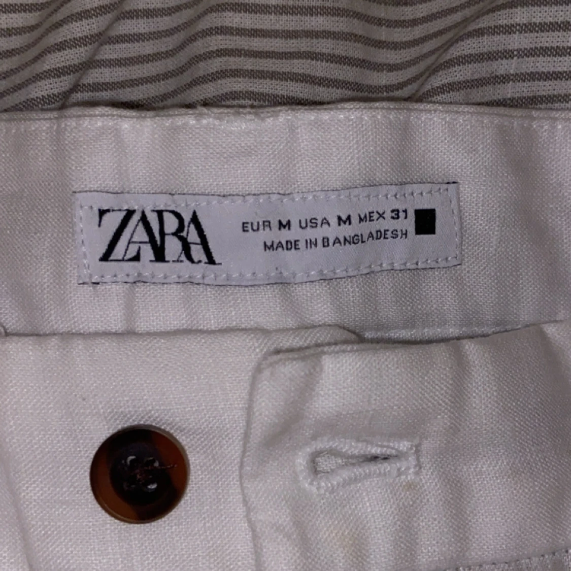 Vita linneshorts från Zara, storlek M - 1