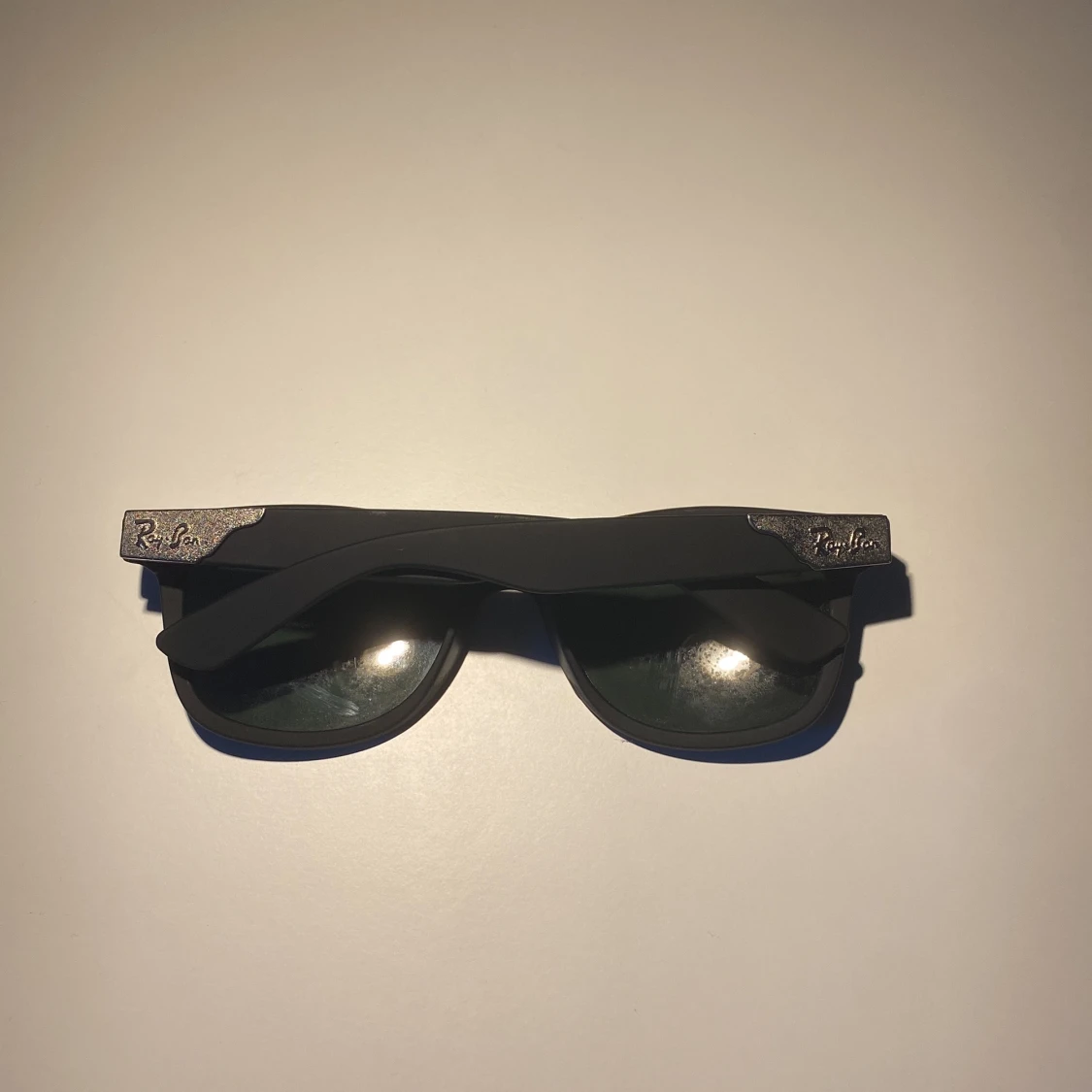 Svarta Ray-Ban Wayfarer solglasögon - 1