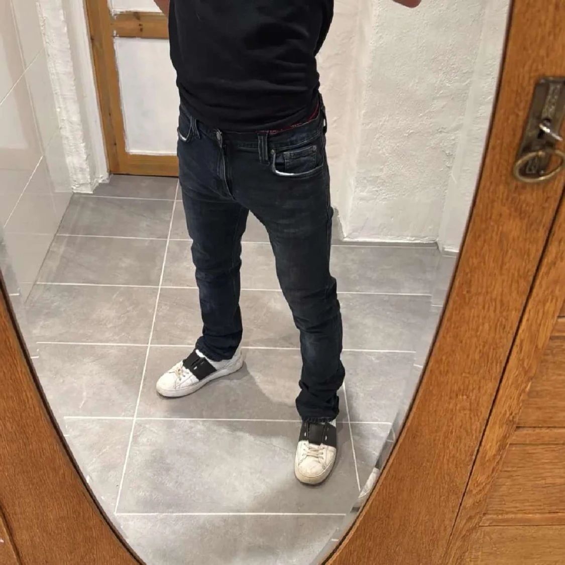 Mörkblå jeans från Nudie Jeans