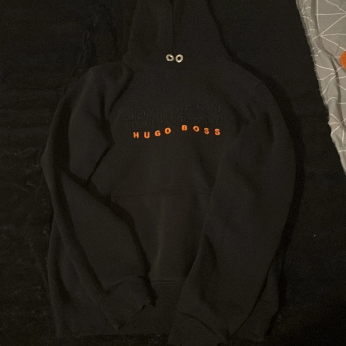 Svart hoodie från Hugo Boss