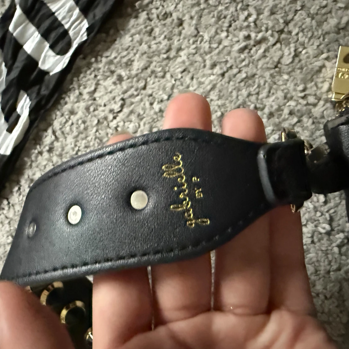 Svart axelväska från Love Moschino - 3