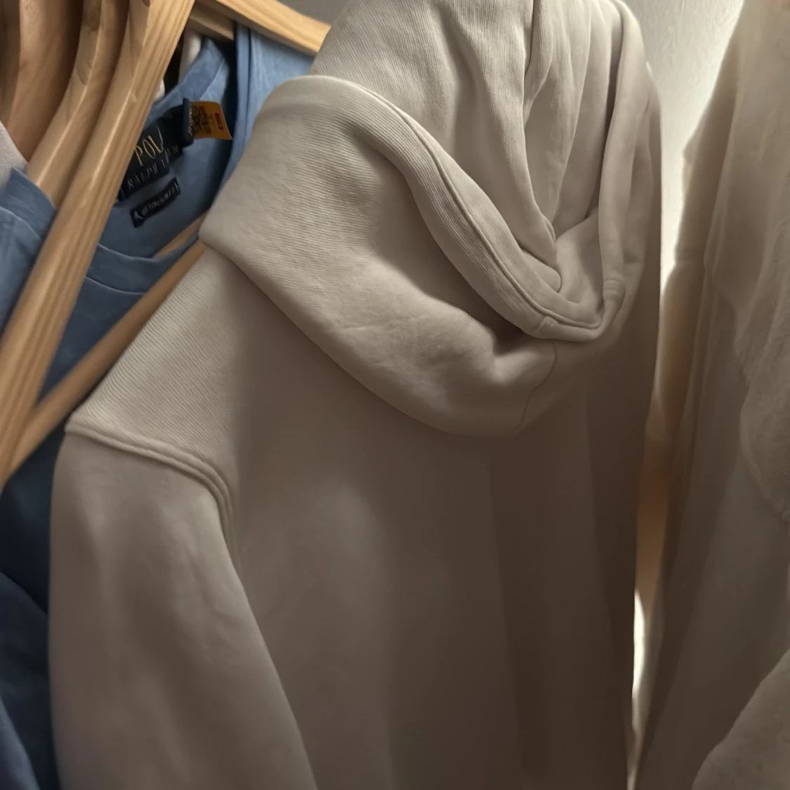 Vit hoodie från Sail Racing med dragkedja - 2