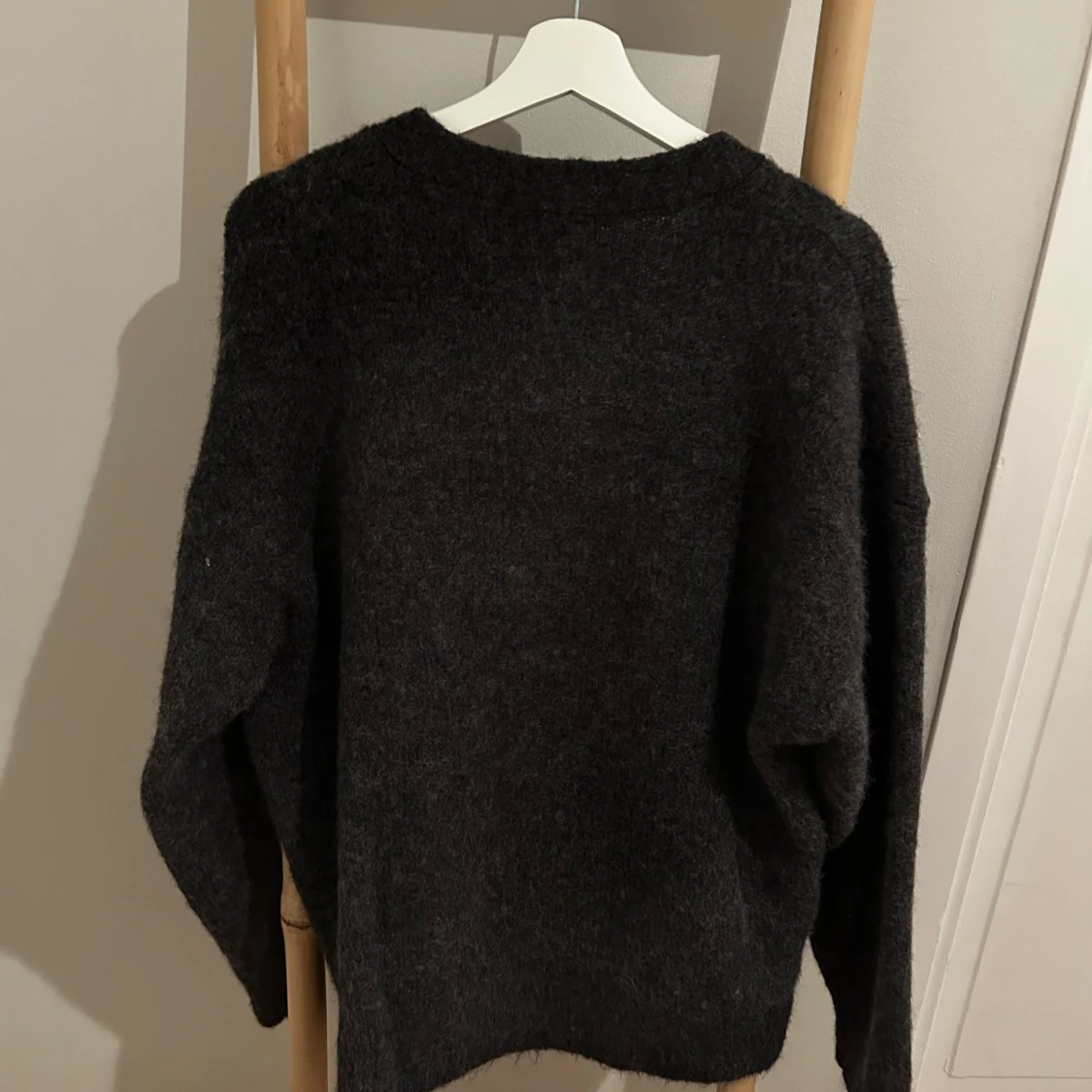 Mörkgrå kofta från Weekday *M* - 2