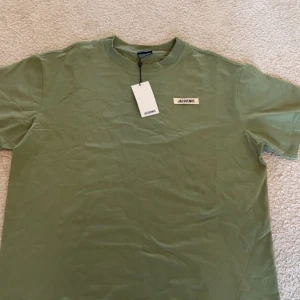 Jacquemus - Storlek M oversize passar L