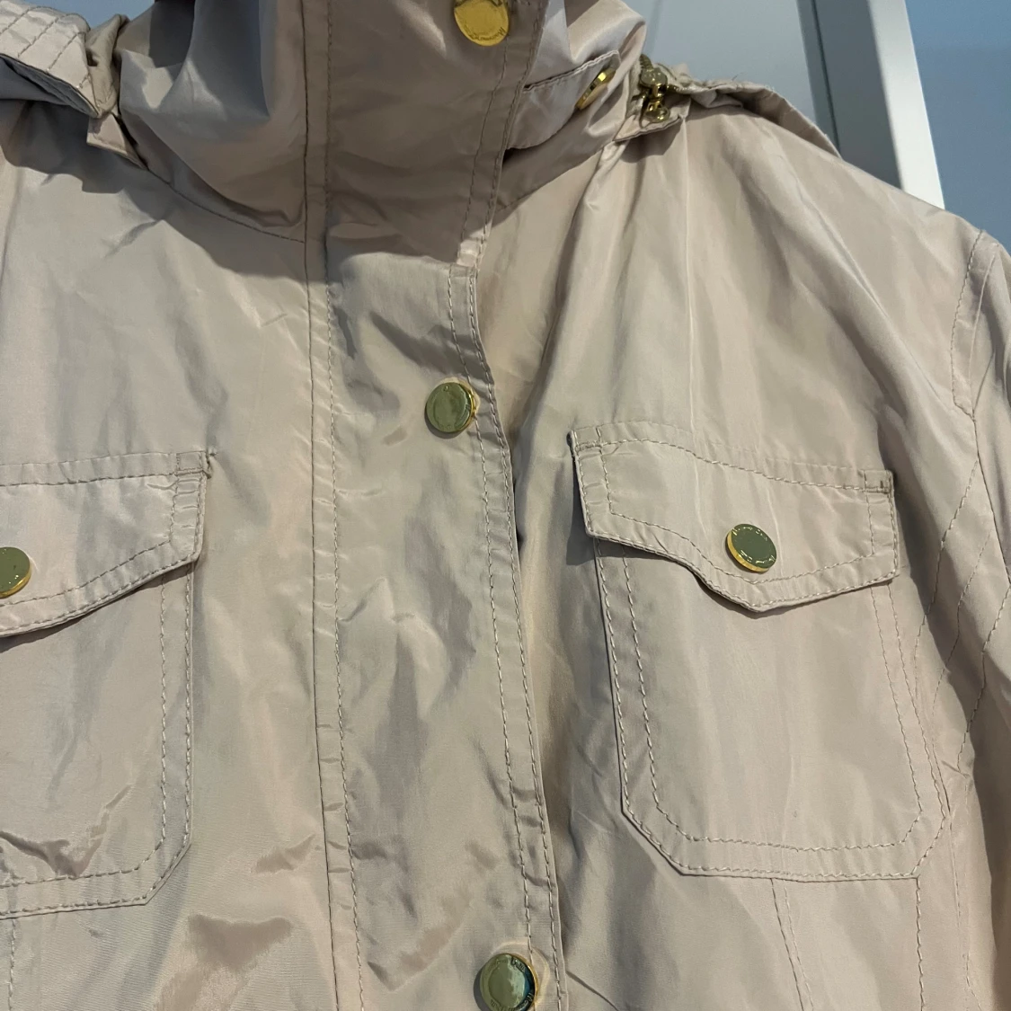 Beige parkajacka från Massimo Dutti - 4