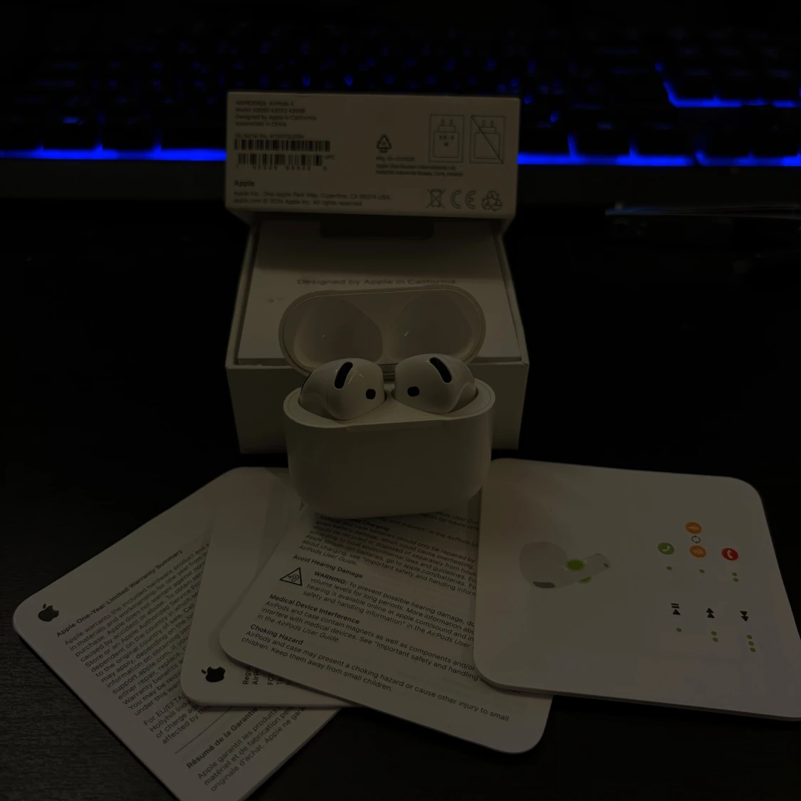 AirPods gen 4 - 4