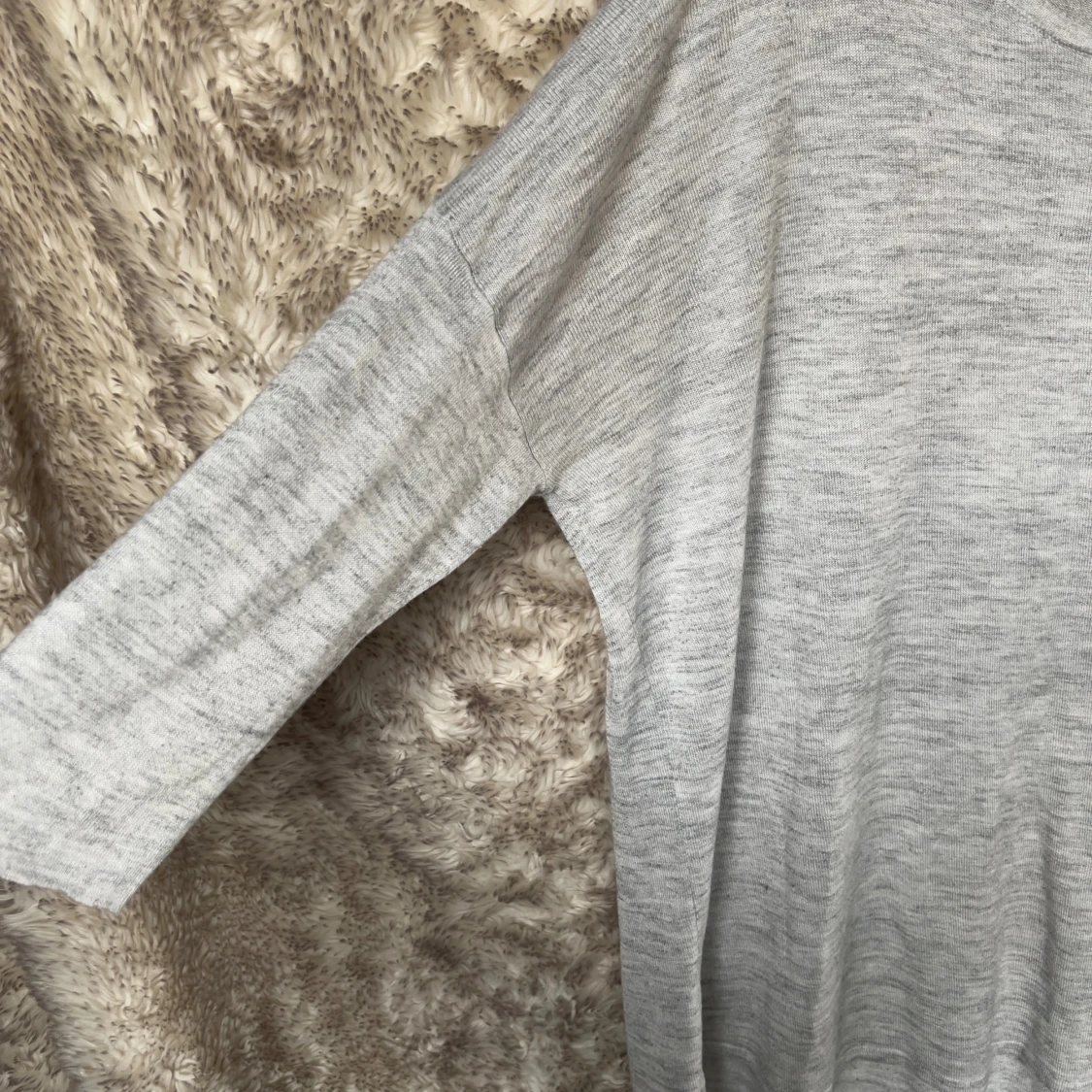 Ljusgrå loose tröja från H&M BASIC - 3