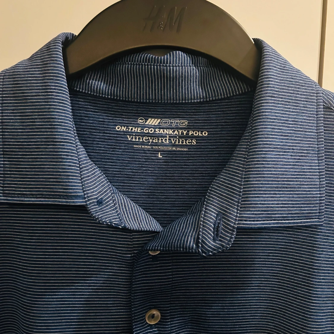 Blå randig polo från Vineyard Vines - 2