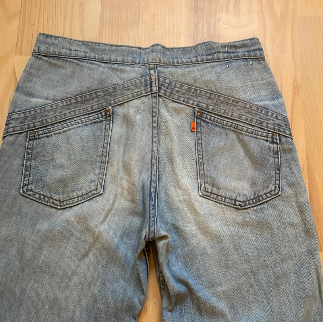 Blå bootcut jeans  - 2