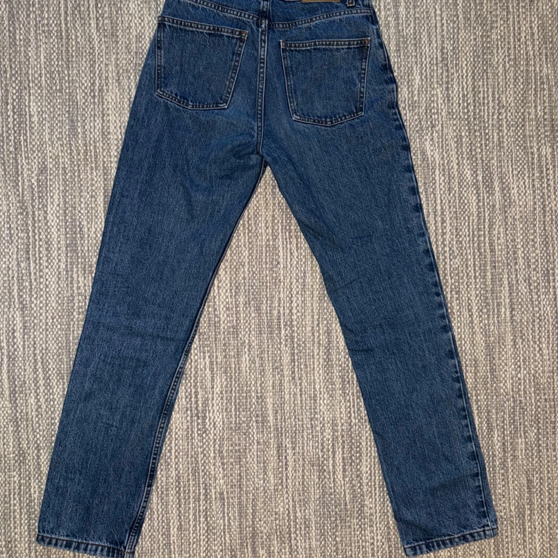 Blåa raka jeans från NLY Jeans - 1
