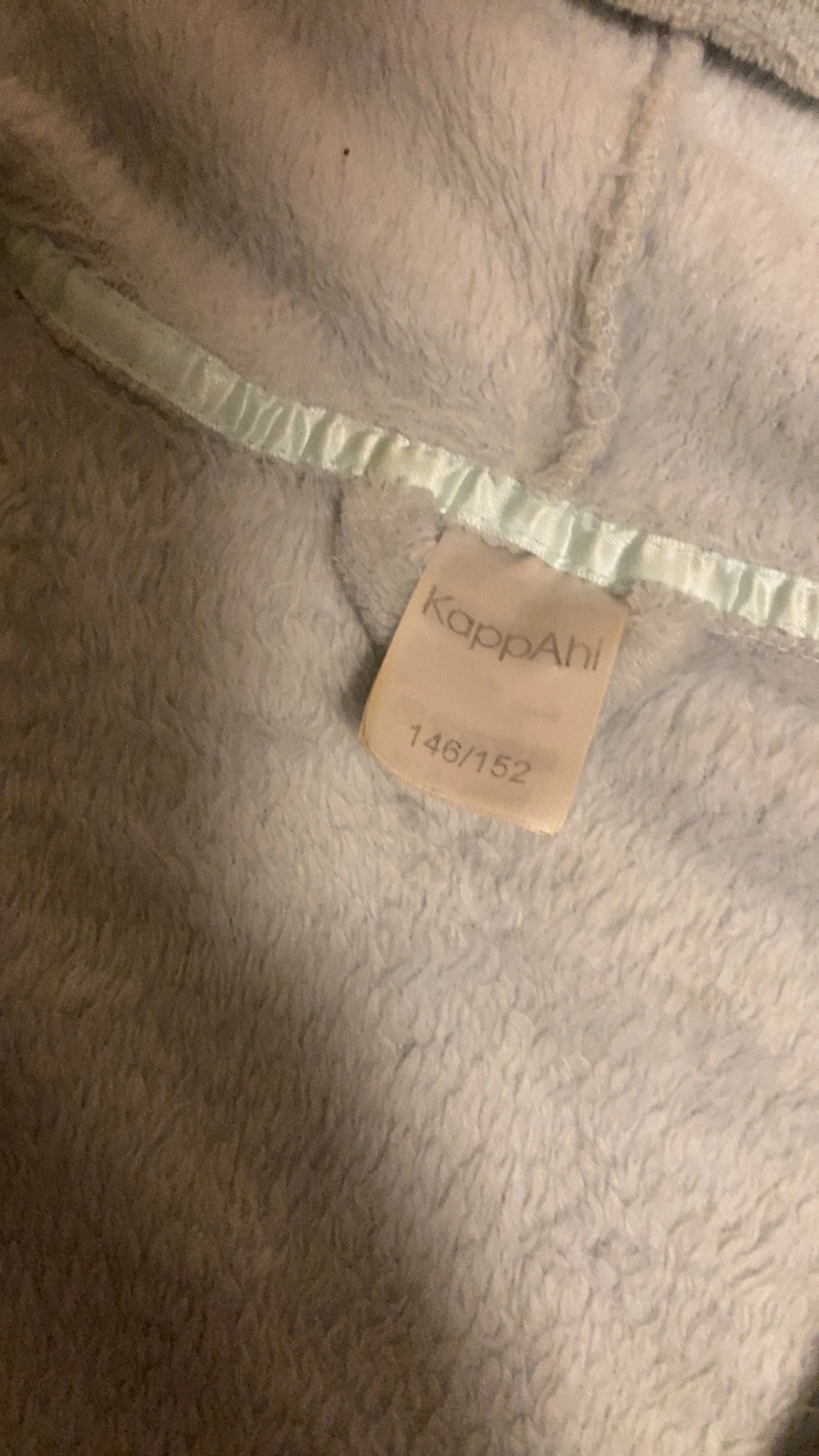 Ljusblå teddyjacka med huva och bollar - 4