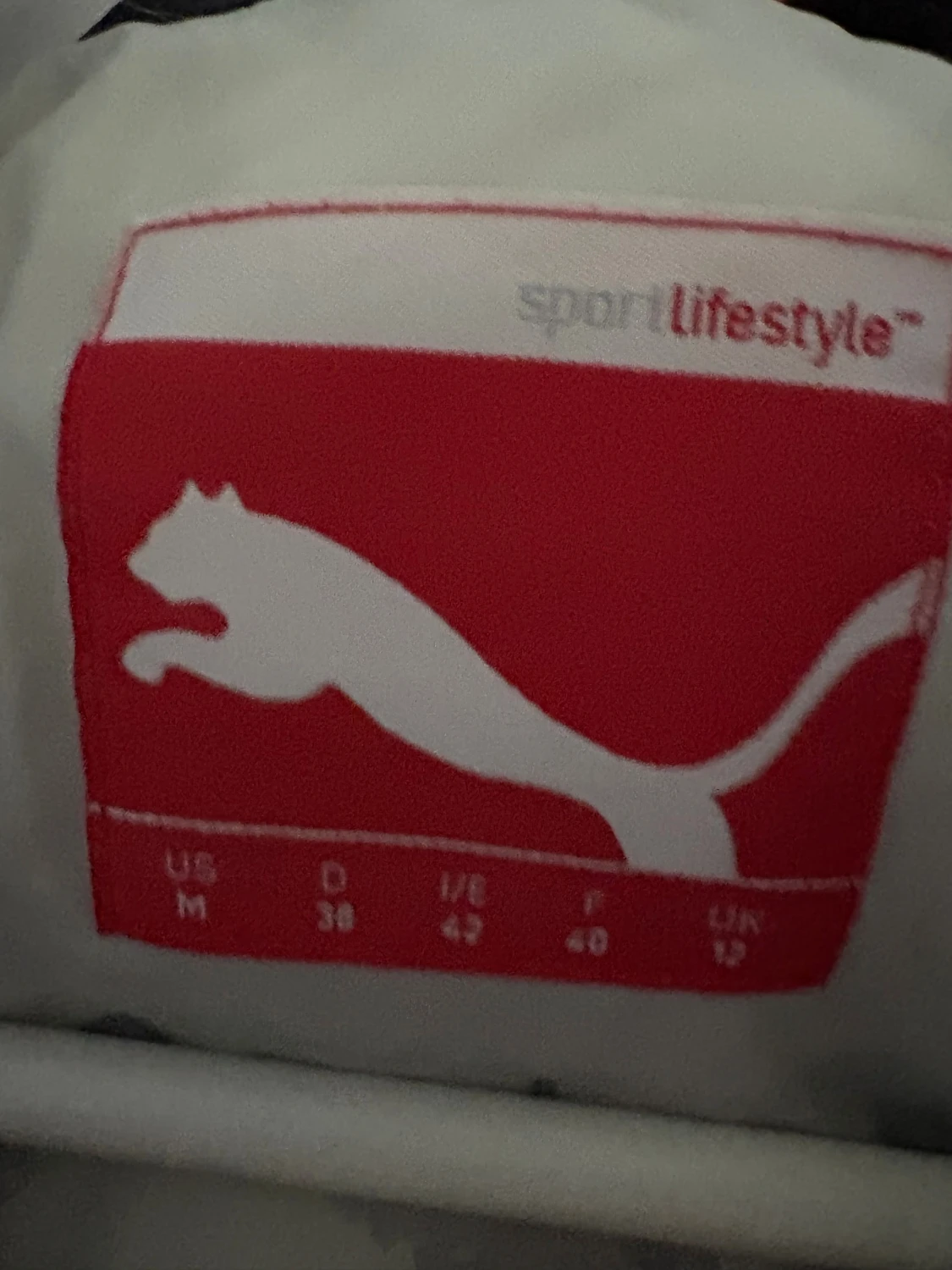 Svart pufferjacka från Puma, M - 2