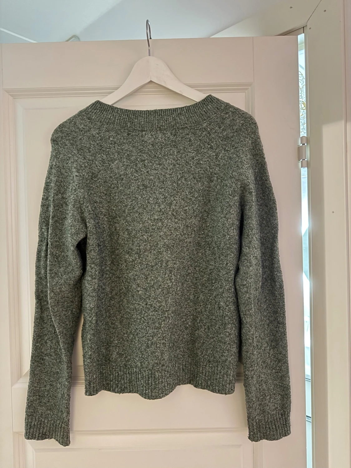 Grön stickad tröja från Vero Moda - 2