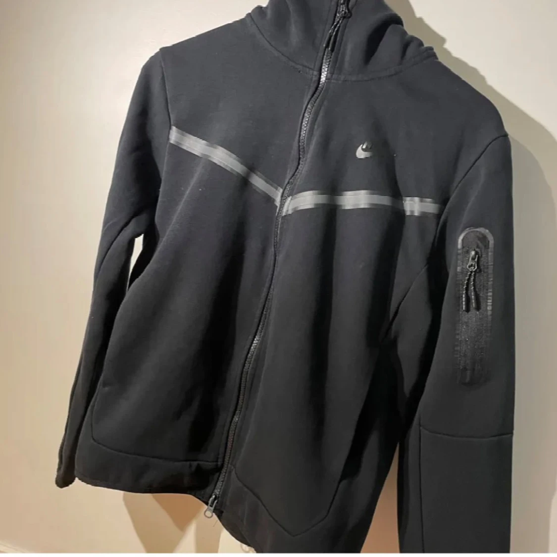 Svart vindjacka 