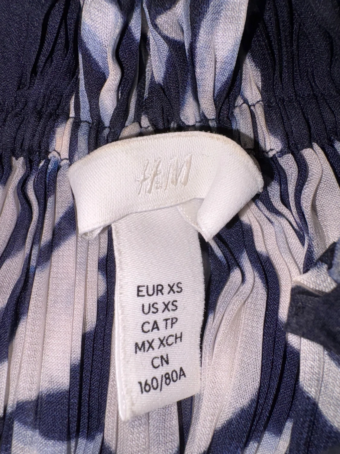 Svartvit blommig linnetopp H&M XS - 1