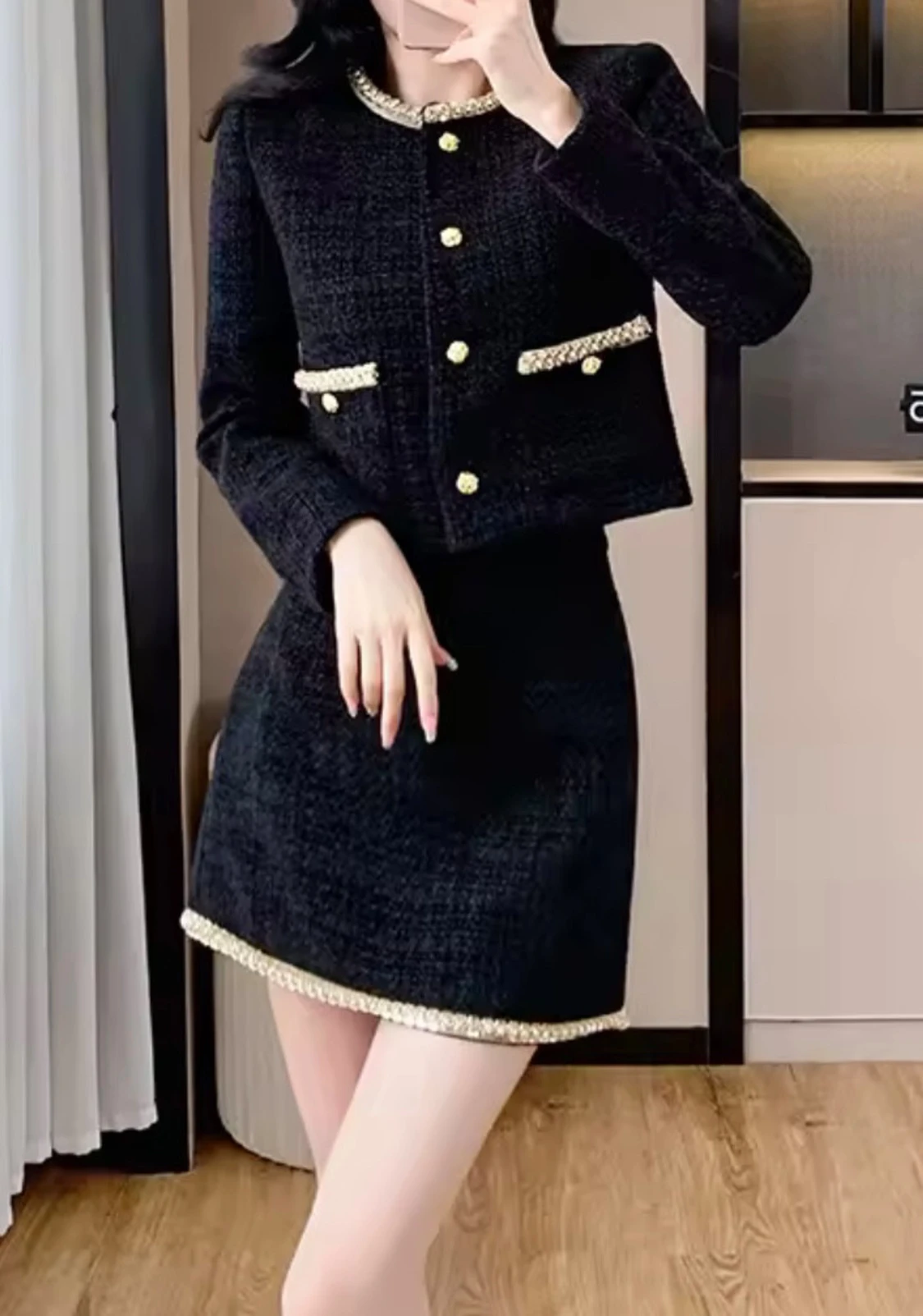 Set Svart jacks  och kjol med shorts under kjol  - 1