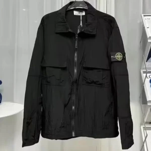 Stone Island overshirt - Helt ny och oanvänd stone Island overshirt, priset kan diskuteras vid snabbaffär 💥💥