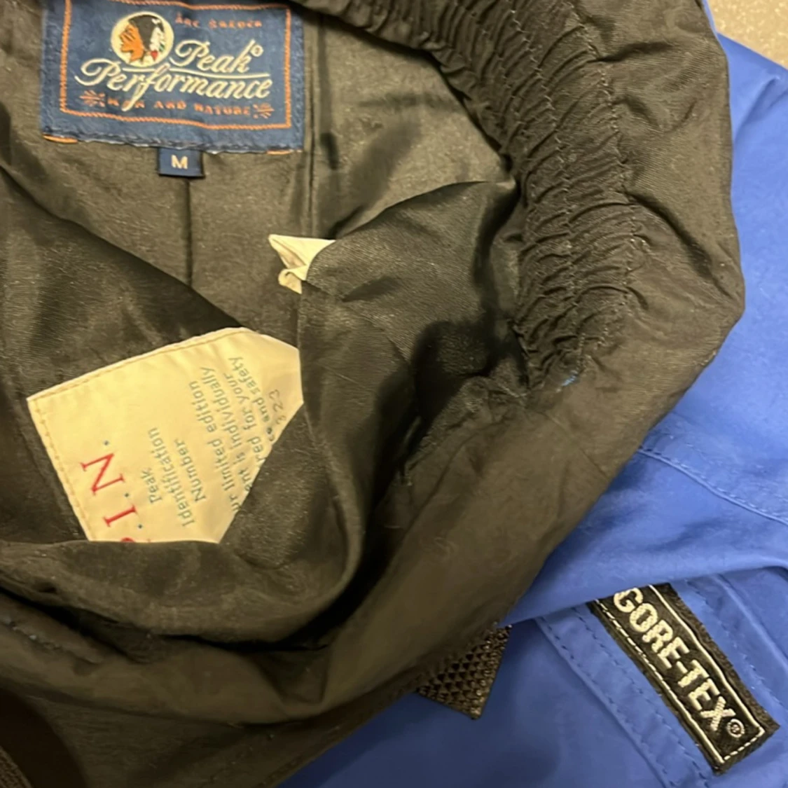 Blå täckbyxor Peak Performance M - 1