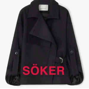 Svart rock från Dagmar med bälte - Söker denna house of Dagmar kappan i svart sorlek 34! Om nån säljer hör gärna av er!! 