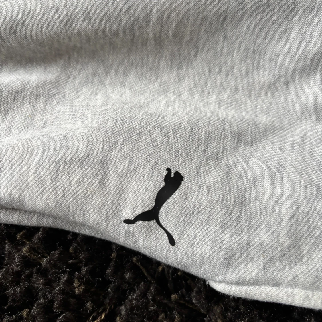 Grå mjukisbyxor från Puma - 2