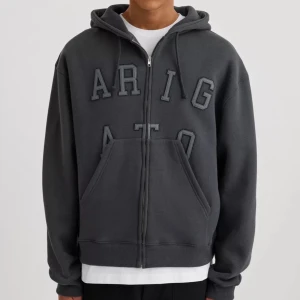 Axel arigato kofta Mörk grå - Oversized kofta från Arigato. Riktigt bra skick och nypris ligger runt 1300kr