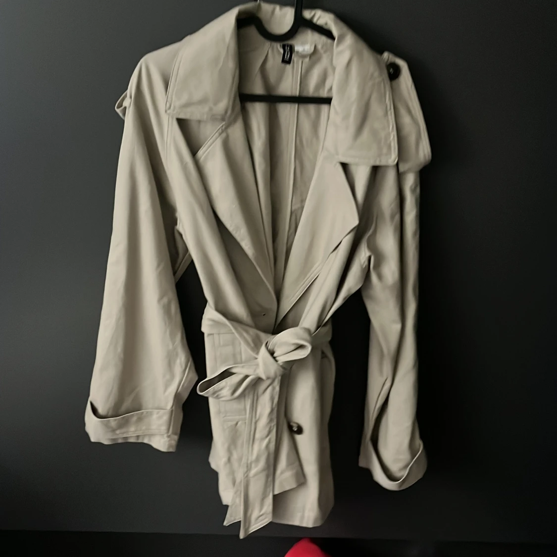 Beige trenchcoat från hm - 2
