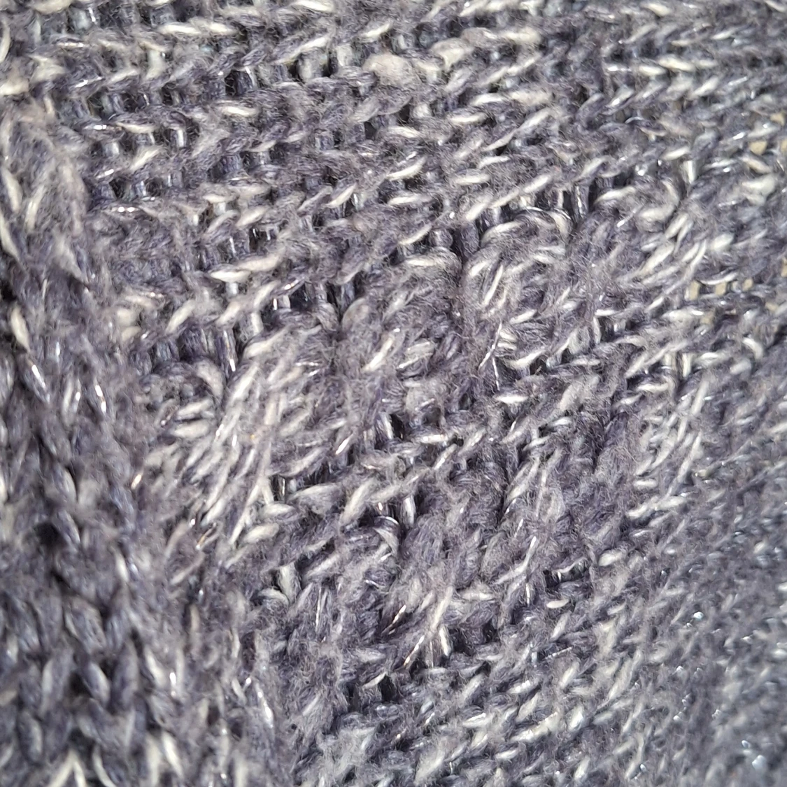 Grå stickad kofta från Lindex - 3