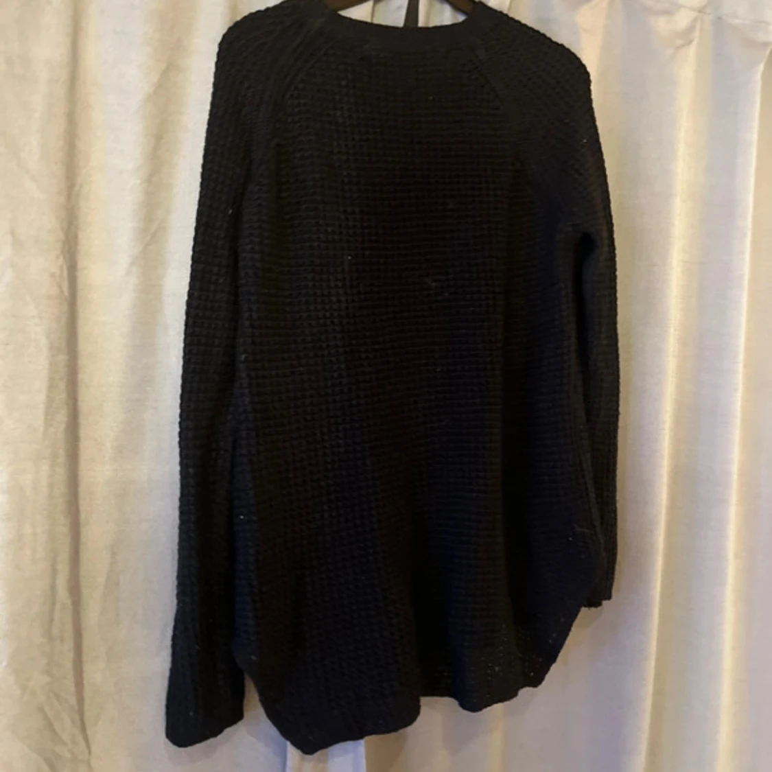 Svart stickad tröja från Vero Moda - 2