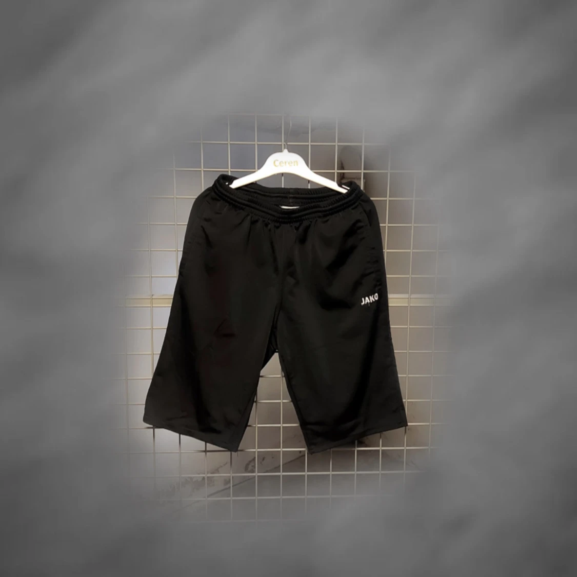 Svarta träningsshorts från Jako