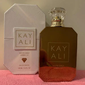 Kayali Invite Only Amber 23 - 🤍