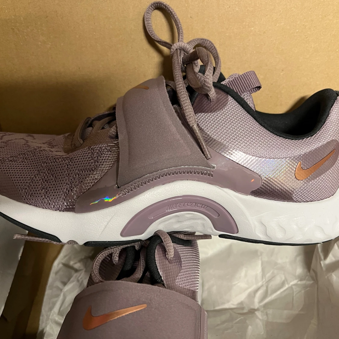 Nike React sneakers i lila mesh - 2