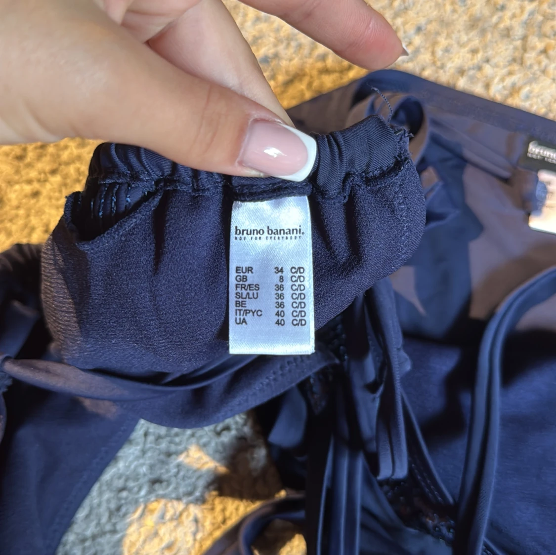 Mörkblå bikini med paljetter Bruno Banani - 2