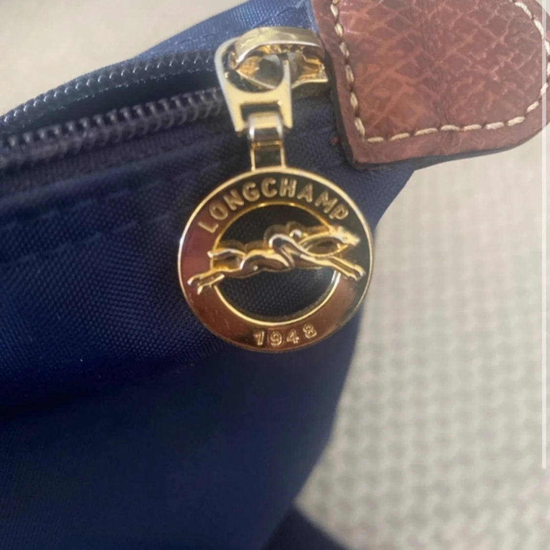 Marinblå axelväska från Longchamp - 1