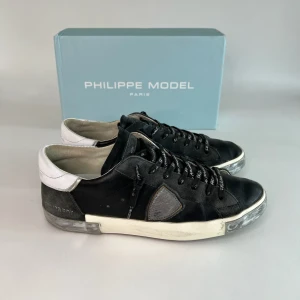 Philippe Model  - Box finns!
