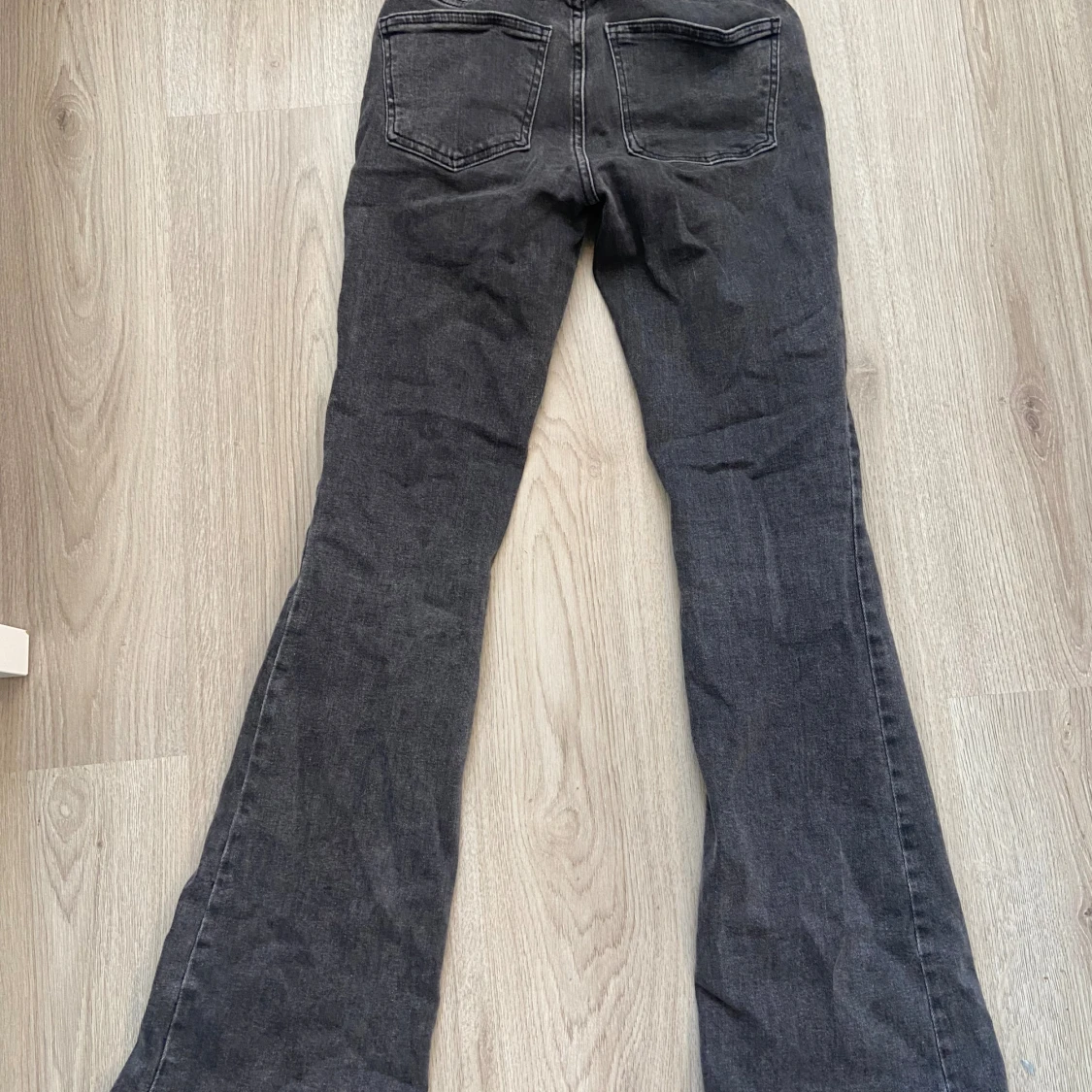 Svarta bootcut jeans från Perfect Jeans - 1