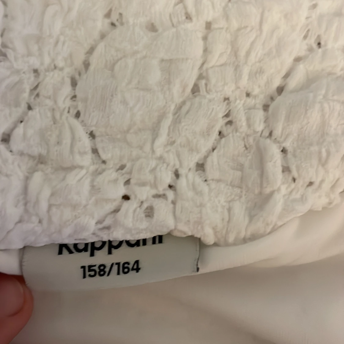 Två strukturerade toppar från Kappahl - 1