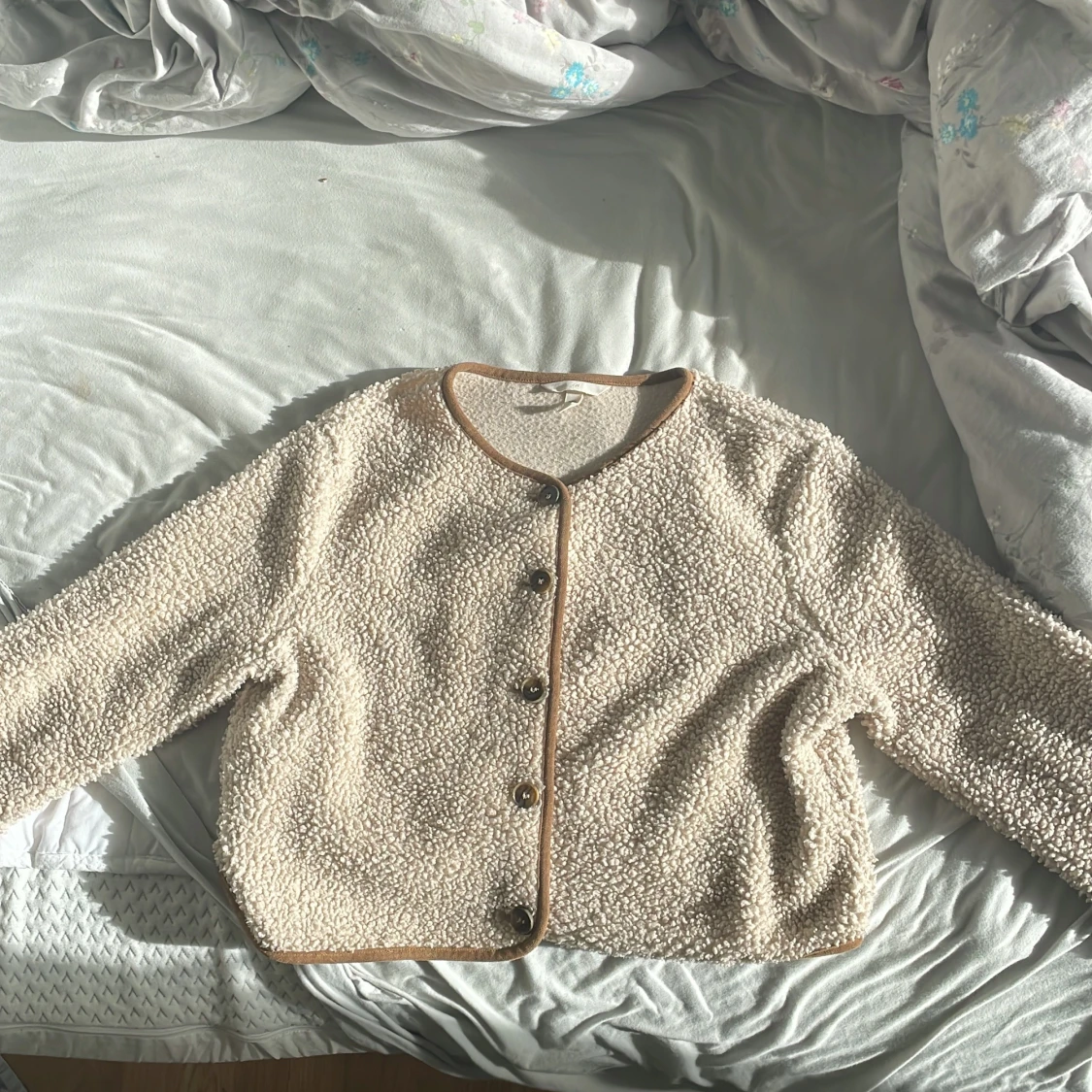 Beige teddyjacka från H&M, M