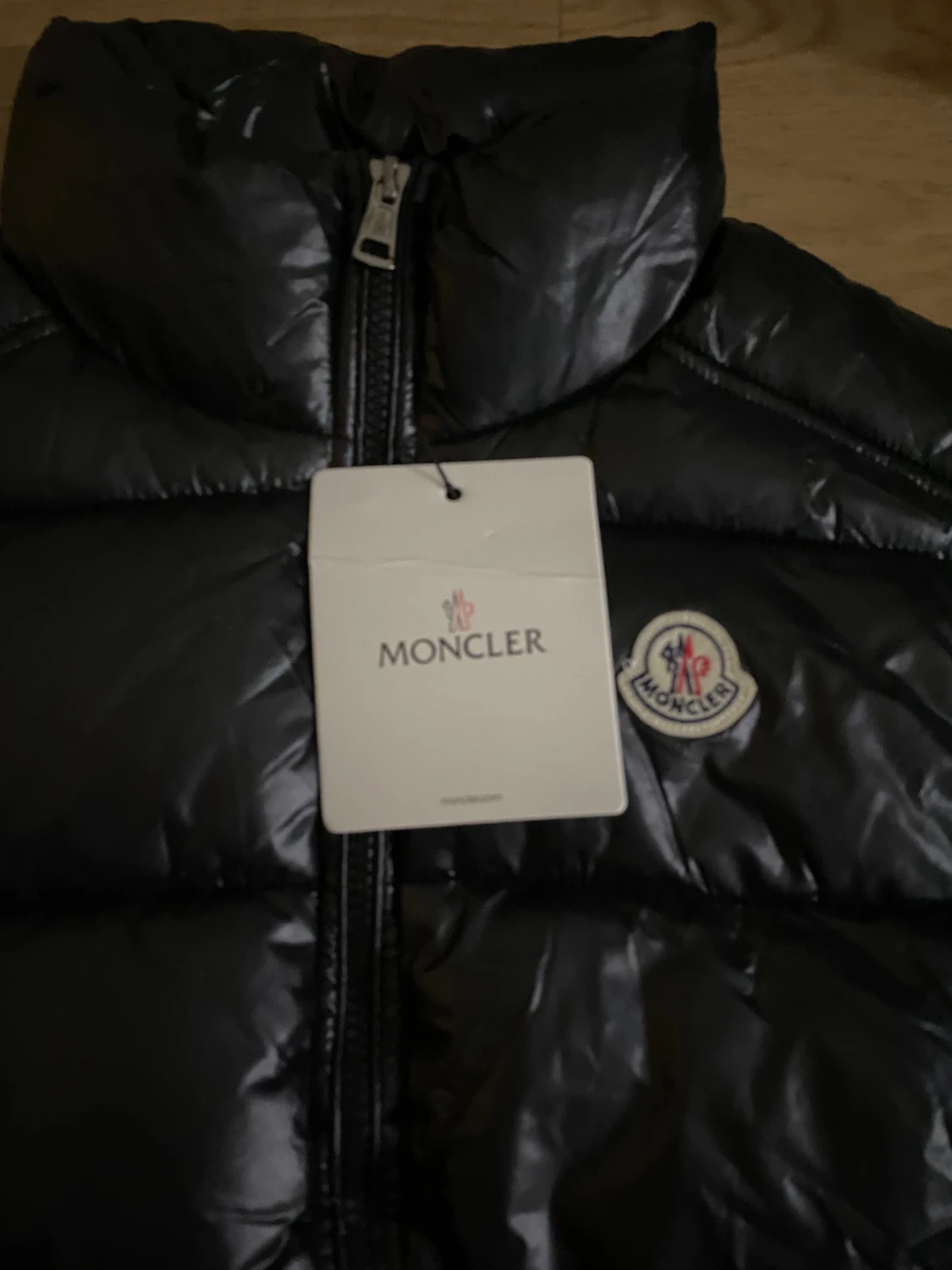 Svart dunväst från Moncler - 1