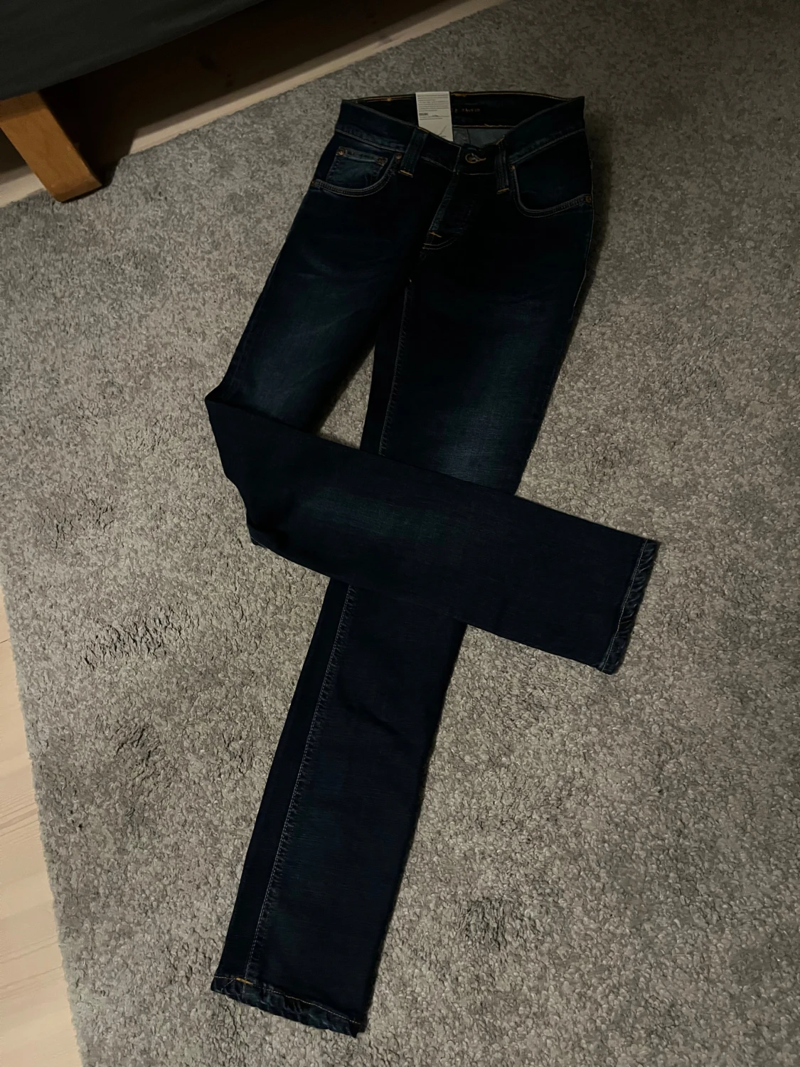 Mörkblå jeans från Nudie Jeans, 28/32 - 1
