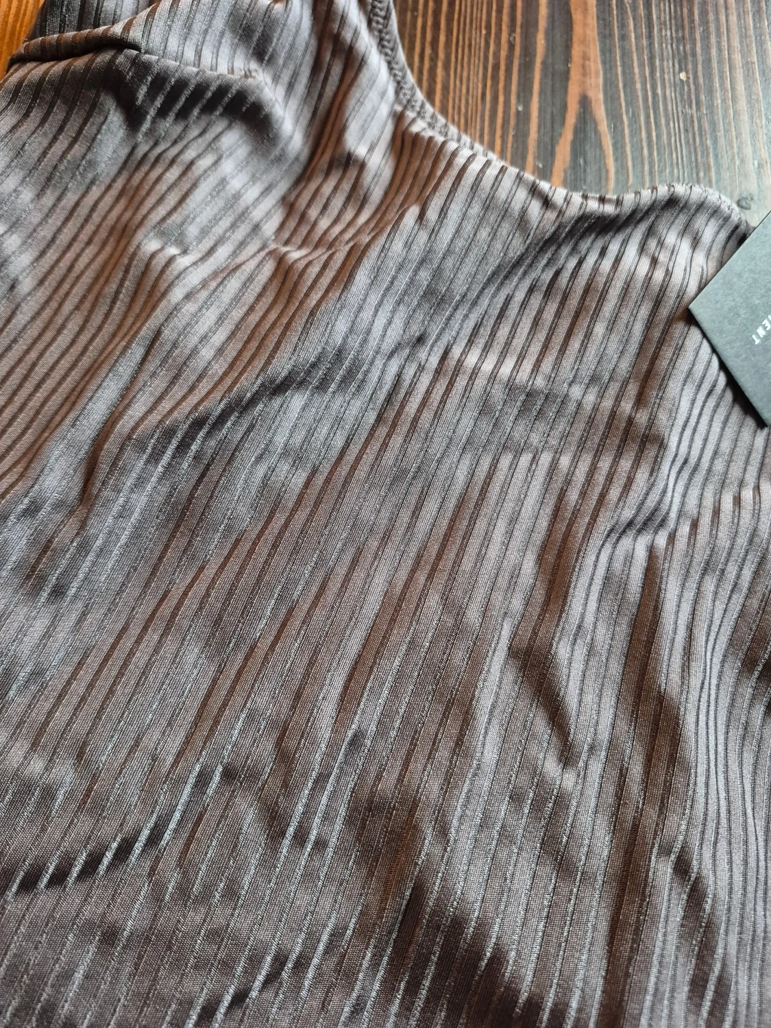 Grå ribbad baddräkt från Understatement - 1