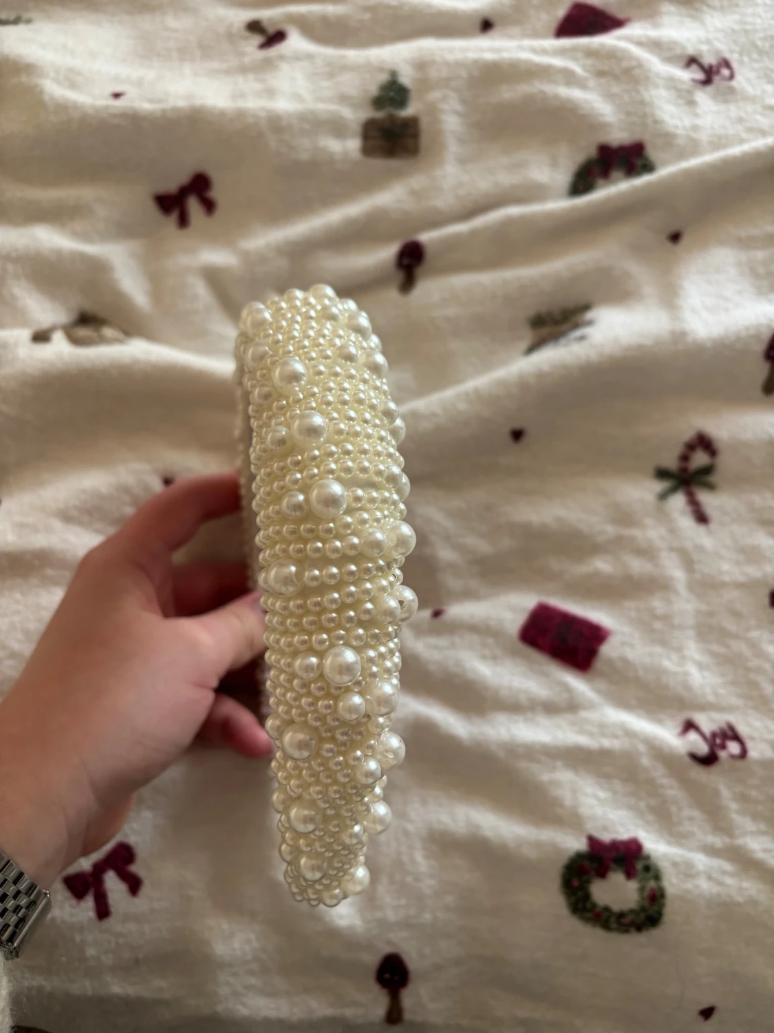 Vitt diadem med pärlor - 2