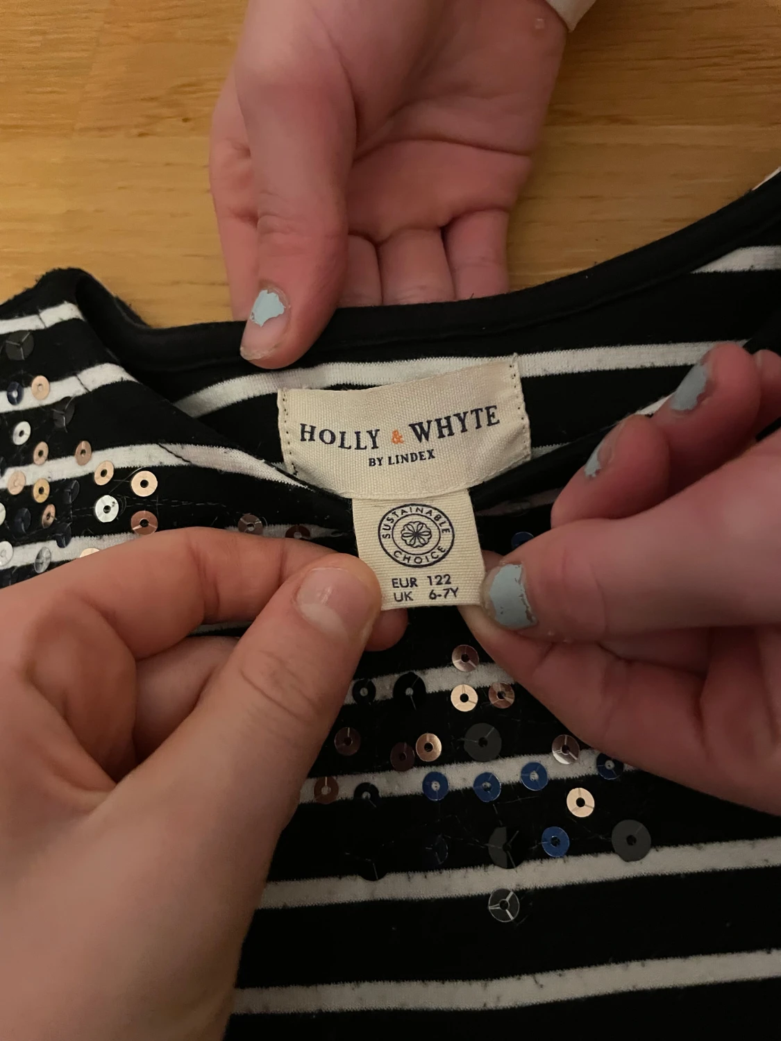 Randig paljettklänning Holly & Whyte - 2