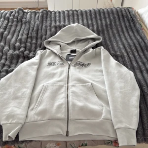 Hoodrich storlek M - Storlek m 