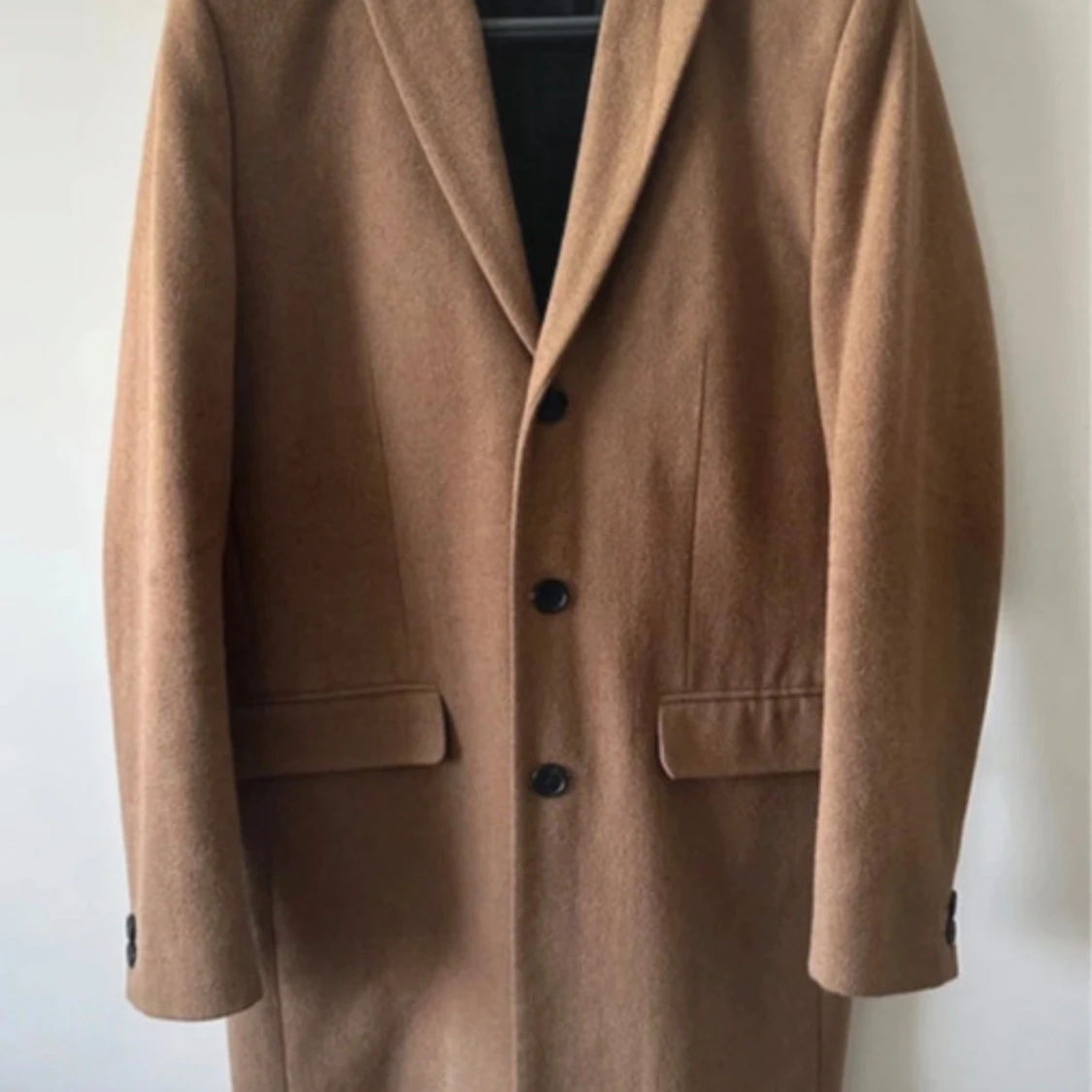 Klassisk brun kappa från New Look Men